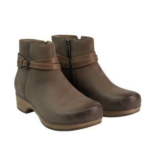 Dansko Brook Ankle Clog Bootie 39 8.5 9 Taupe Brown Leather Scandi Cottagecore